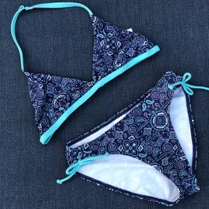 TUCKER + TATE Blue Bikini Set